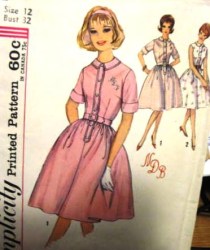 4805 SIMPLICITY SHIRTWAIST FLARE DRESS SLEEVES OR NOT MONOGRAM PATTERN 12